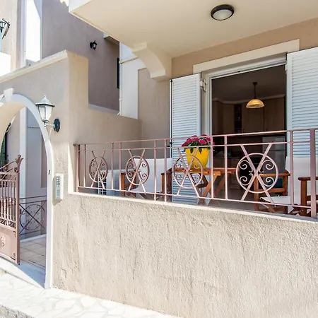 Elena's 2 Apartment *